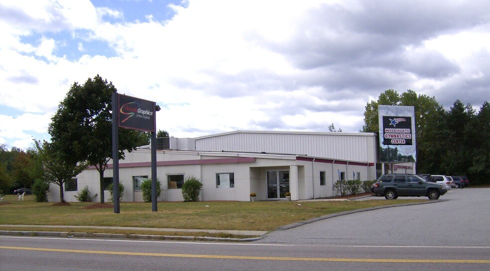 74 Otis St, Westborough, MA à louer - Photo de l’immeuble – Image 3 sur 4