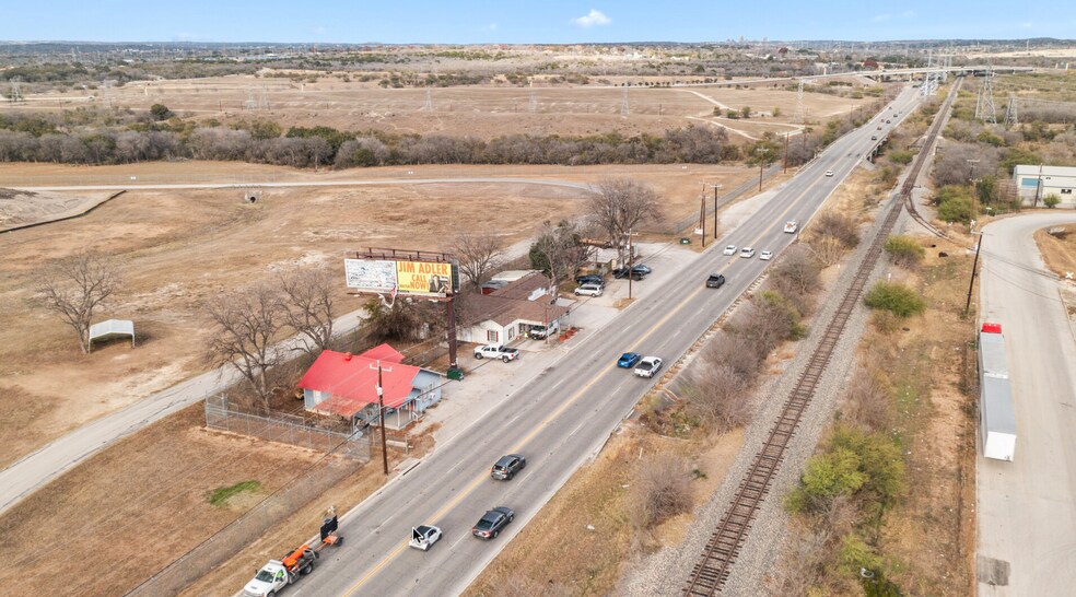 San Antonio Airport Adjacent Portfolio portefeuille de 3 biens à vendre sur LoopNet.fr - Photo de l’immeuble – Image 3 sur 15