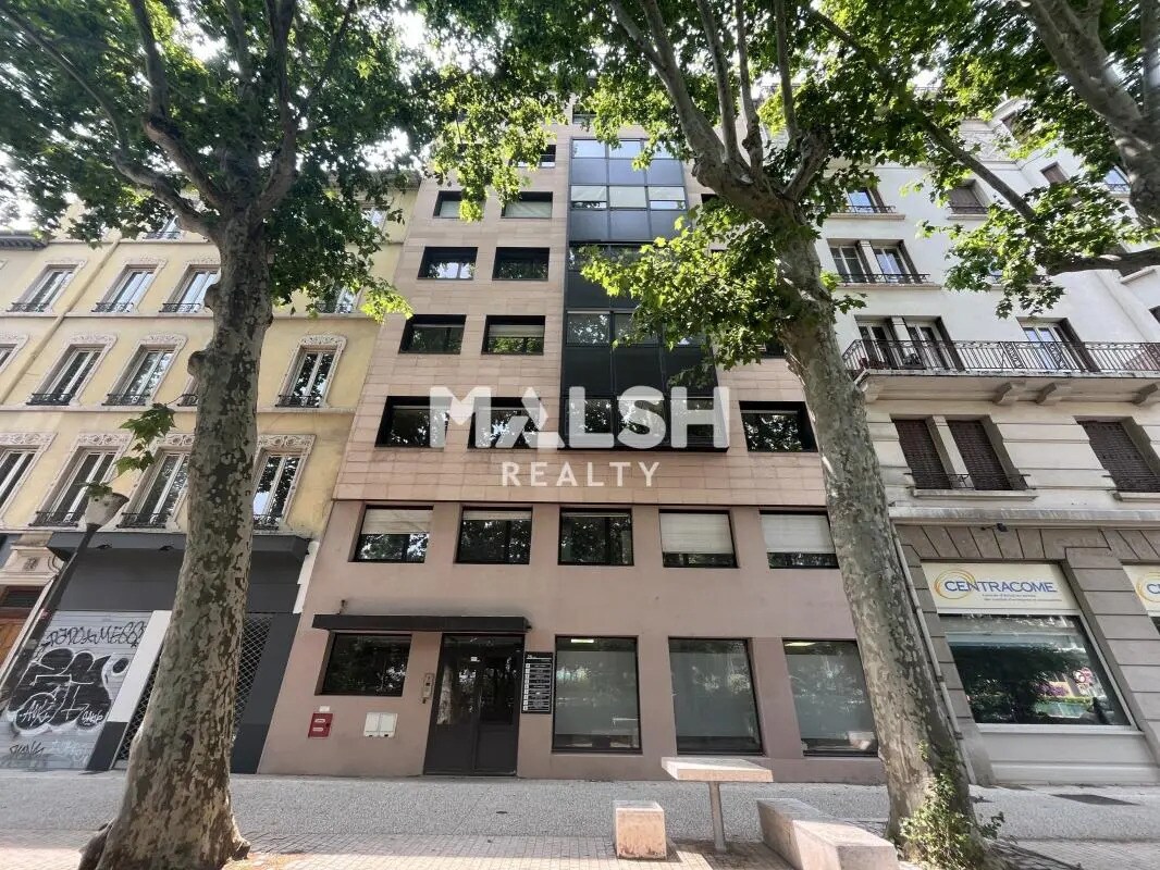 Bureau dans Lyon à louer Photo de l’immeuble– Image 1 sur 13