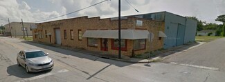 Plus de détails pour 118 S Main St, Baytown, TX - Industriel/Logistique à vendre