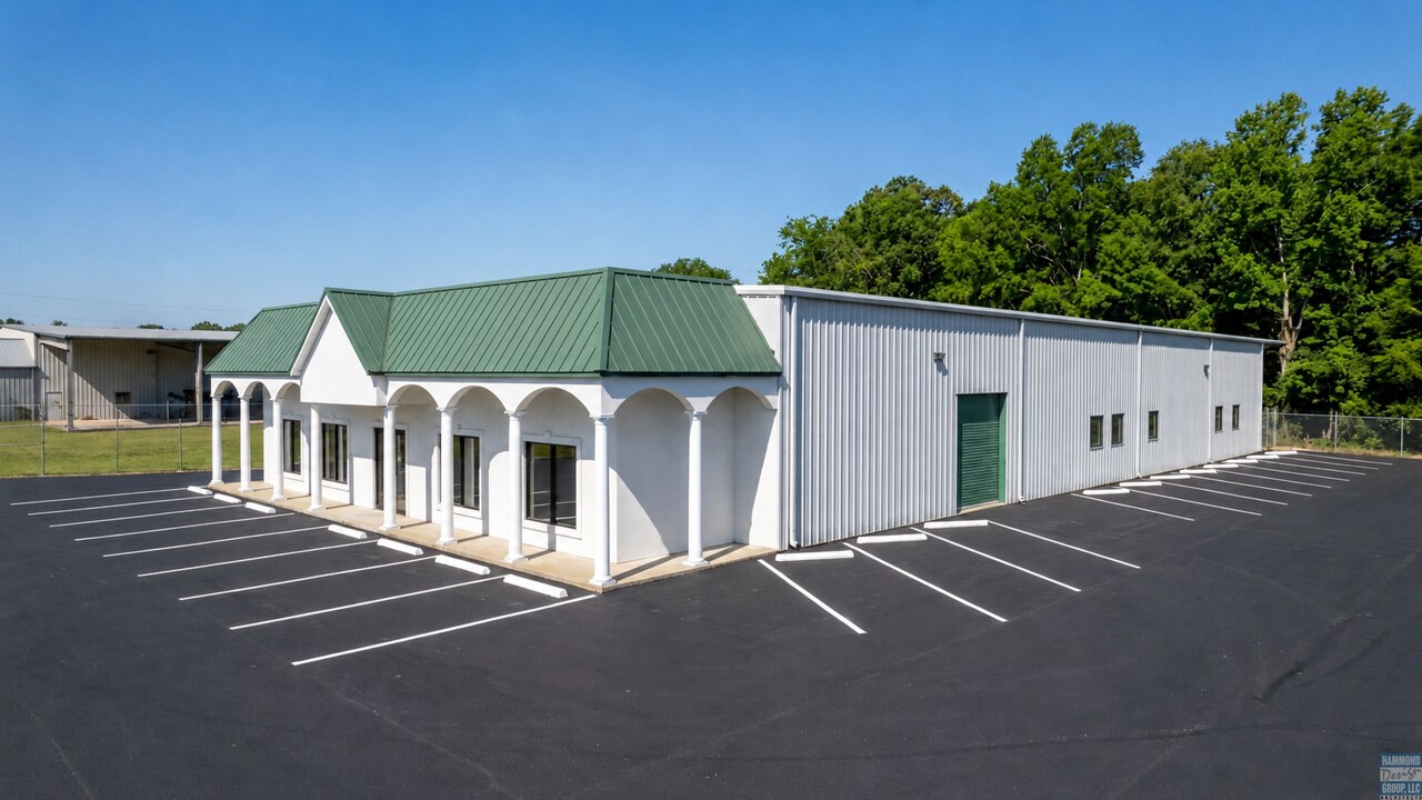 3050 W Tharpe St, Tallahassee, FL à louer Photo de l’immeuble– Image 1 sur 15