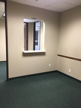 6302 W Broadway St, Pearland, TX à louer Photo de l’immeuble– Image 2 sur 9