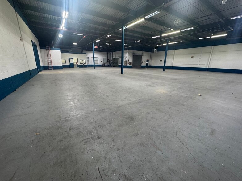 154-158 Lodi St, Hackensack, NJ à louer - Photo de l’immeuble – Image 3 sur 3