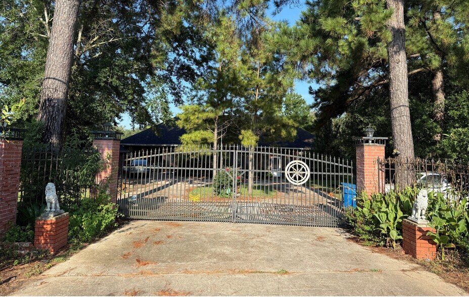 21719 Mueschke Rd, Tomball, TX à vendre - Photo de l’immeuble – Image 2 sur 42