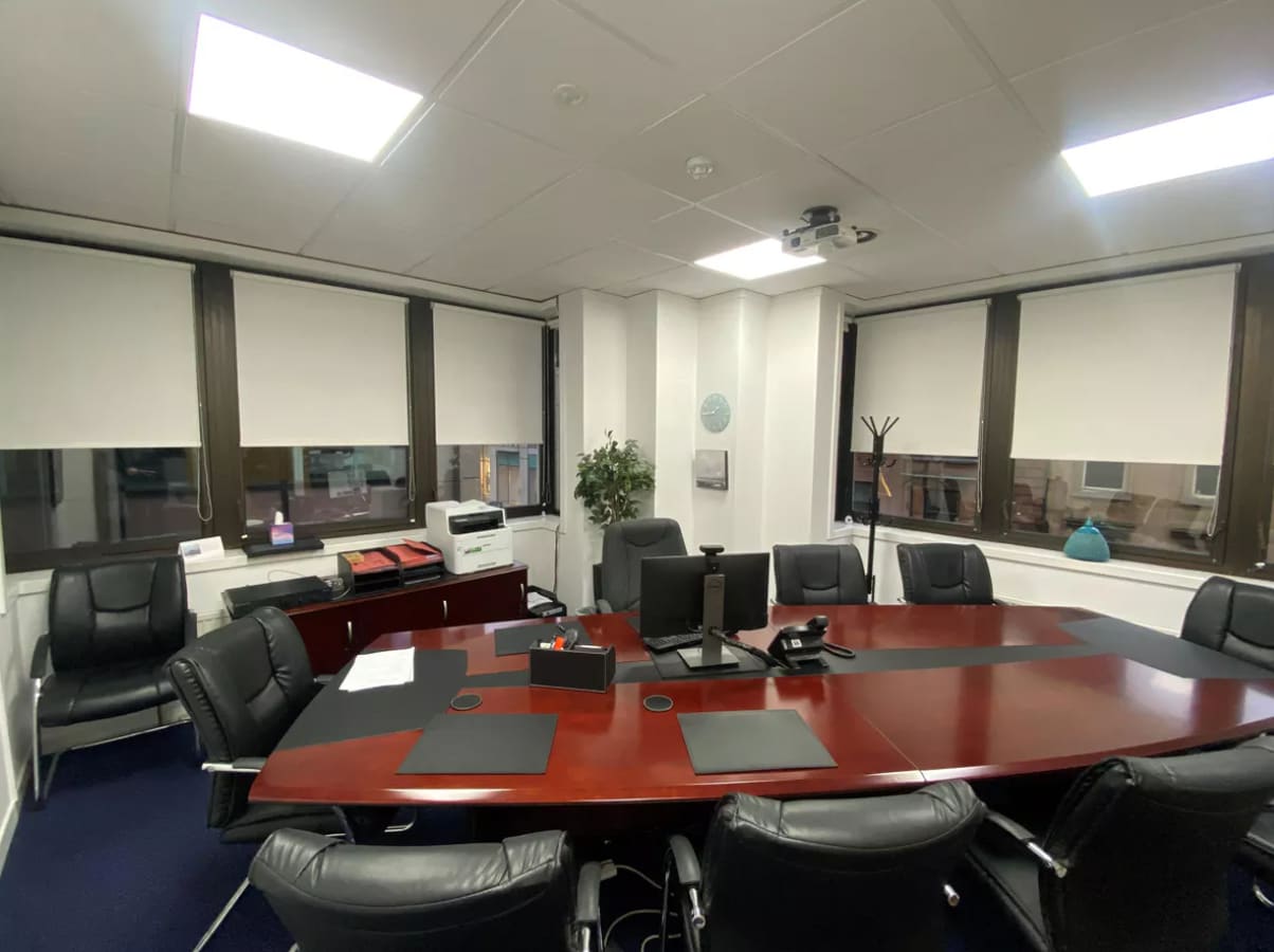 69 West Nile St, Glasgow, GLG G1 2QB - Lot 3 -  - Photo intérieure - Image 1 of 3