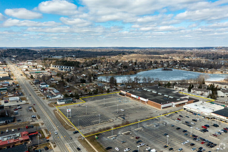 5100 Dixie Hwy, Waterford, MI à louer - Photo de l’immeuble – Image 2 sur 6