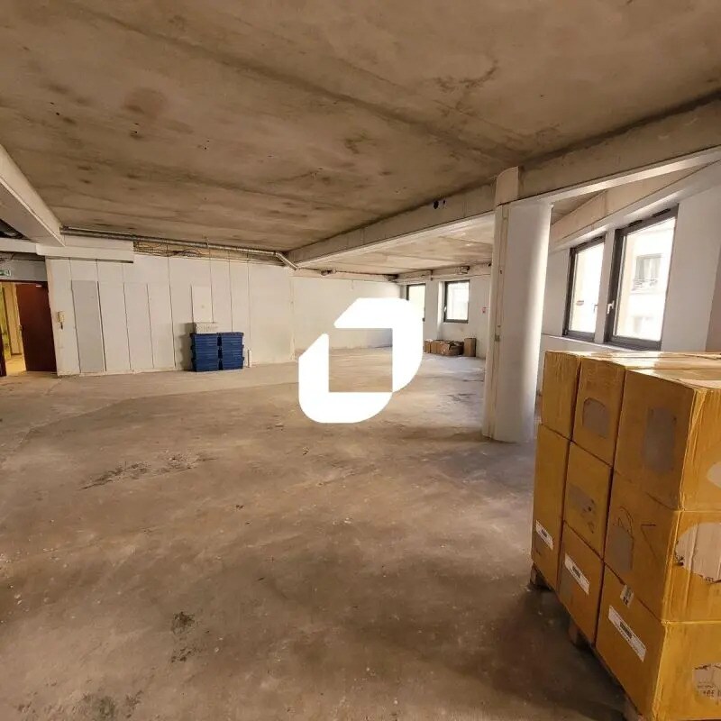 Bureau dans Sèvres à louer Photo de l’immeuble– Image 1 sur 11