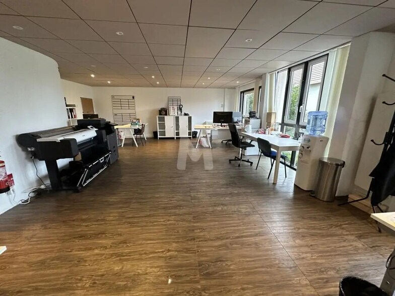 Bureau dans Orly à louer - Photo de l’immeuble – Image 2 sur 6
