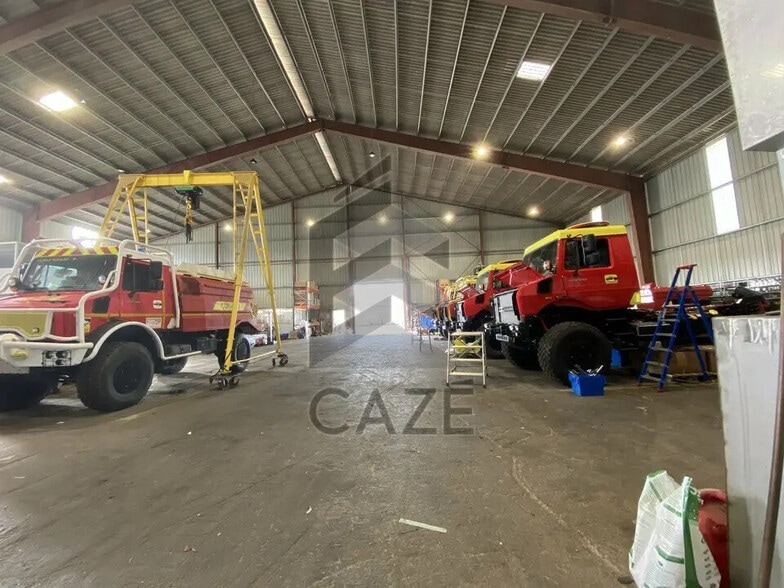 Industriel/Logistique dans Bassens à louer - Photo intérieure – Image 1 sur 3