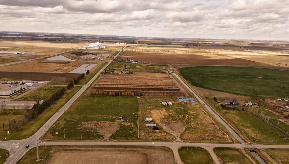 212068 Township Road 92, Lethbridge County, AB à vendre - Photo de l’immeuble – Image 3 sur 5