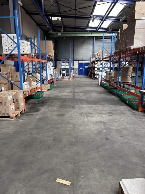 Plus de détails pour Industriel/Logistique à vendre