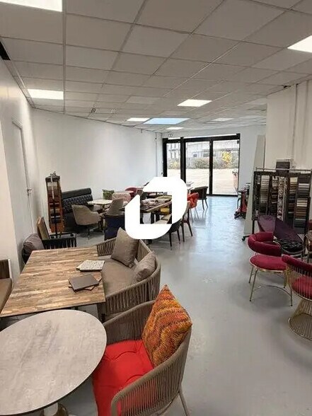 Bureau dans Massy à louer - Photo de l’immeuble – Image 3 sur 11