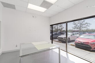 1201-1221 S Powerline Rd, Pompano Beach, FL à louer Photo intérieure– Image 2 sur 12