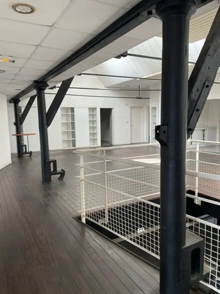 Bureau dans Brest à louer - Photo de l’immeuble – Image 3 sur 5