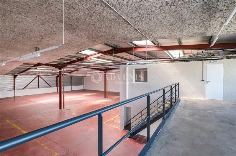 Industriel/Logistique dans Corbas à louer - Photo de l’immeuble – Image 2 sur 9