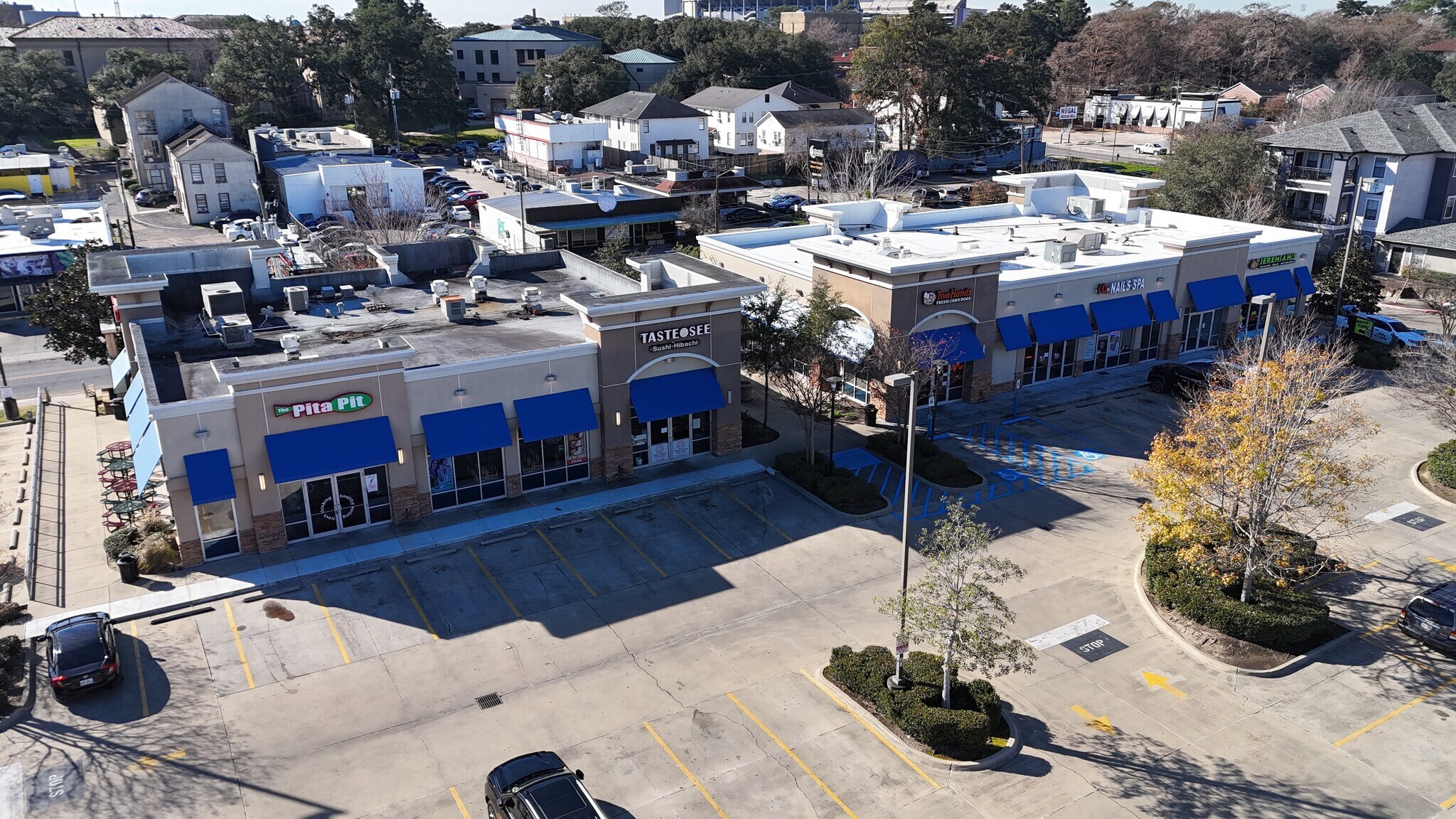 Highland Rd & W State St, Baton Rouge, LA à louer Photo principale– Image 1 sur 5
