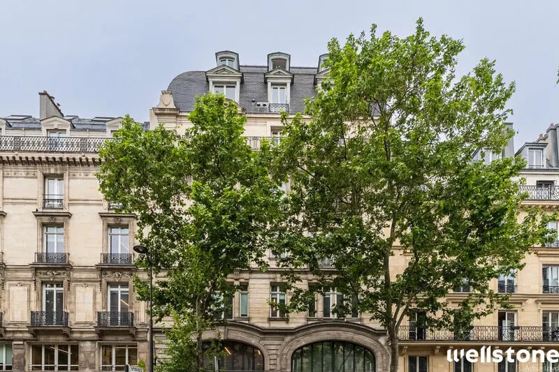 52 Rue Saint-Denis, Paris à louer - Photo de l’immeuble – Image 3 sur 4