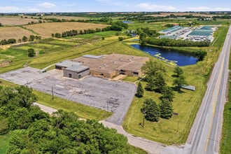 13400 O St, Lincoln, NE à vendre Photo intérieure– Image 2 sur 13