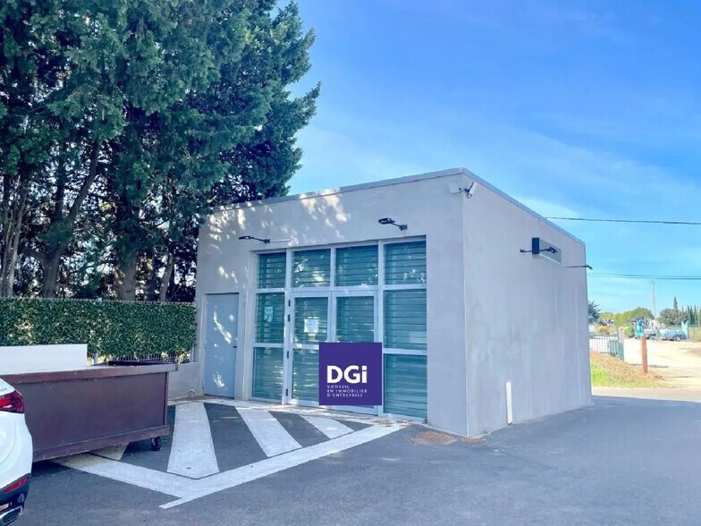 6061 Chemin Des Canaux, Caissargues à louer - Photo de l’immeuble – Image 2 sur 2