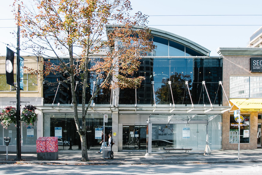 1174-1176 Robson St, Vancouver, BC à louer - Photo principale – Image 2 sur 8