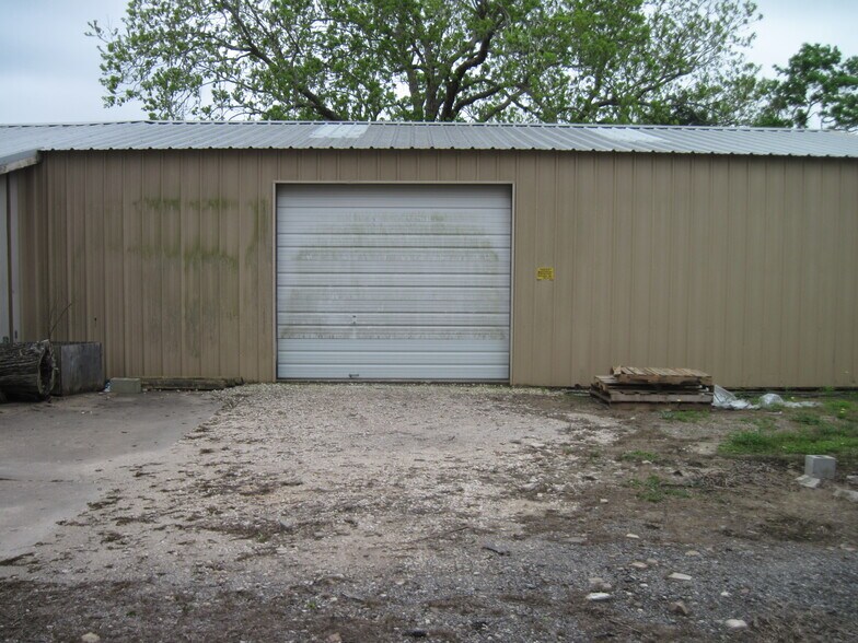1238 FM 521 Rd, Brazoria, TX à vendre - Photo de l’immeuble – Image 2 sur 27