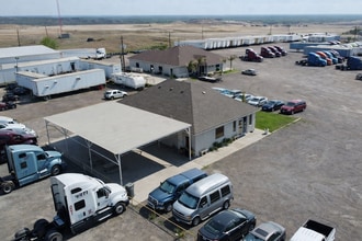 20951 Mines Rd, Laredo, TX à louer Photo intérieure– Image 2 sur 4