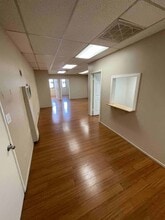 6450 Bellingham Ave, North Hollywood, CA à vendre Photo intérieure– Image 2 sur 15