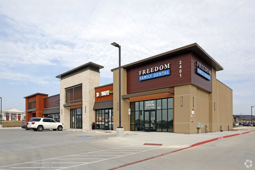 Heritage Trace Pky, Fort Worth, TX à louer - Photo principale – Image 1 sur 2