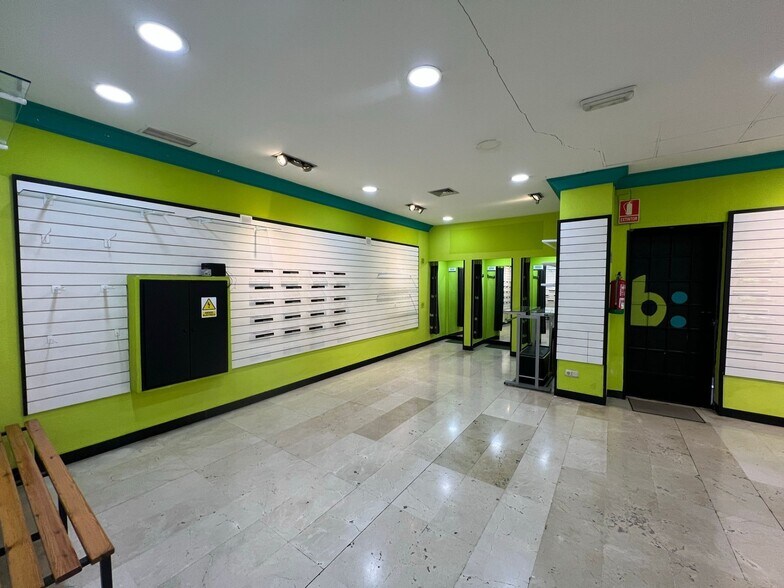 Local commercial dans Cáceres, Cáceres à louer - Photo intérieure – Image 3 sur 15