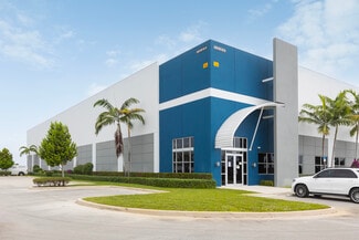 Plus de détails pour 5499 NW 145th St, Opa-locka, FL - Industriel/Logistique à louer