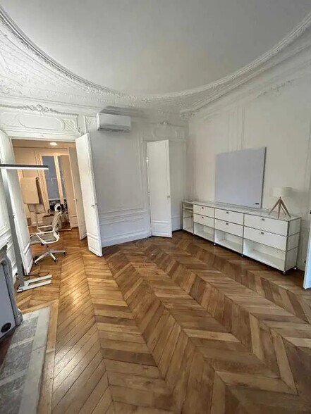 19 Rue Auber, Paris à louer - Photo de l’immeuble – Image 3 sur 10