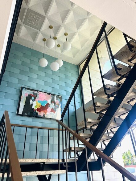 3646 Long Beach Blvd, Long Beach, CA à louer - Photo de l’immeuble – Image 1 sur 9