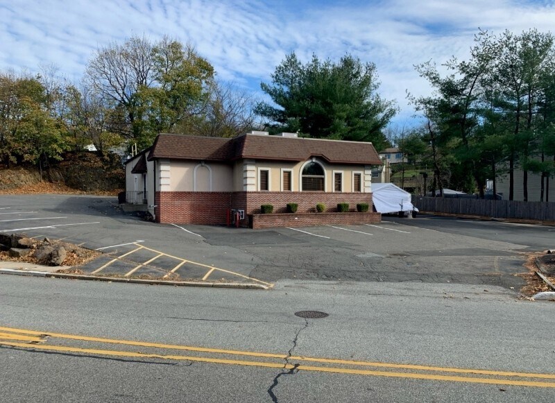 208 New St, Woodland Park, NJ à vendre - Photo de l’immeuble – Image 2 sur 8