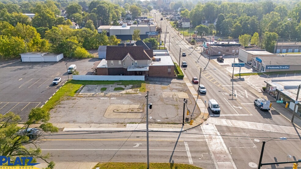 715 E Market St, Warren, OH à vendre - Photo de l’immeuble – Image 3 sur 10