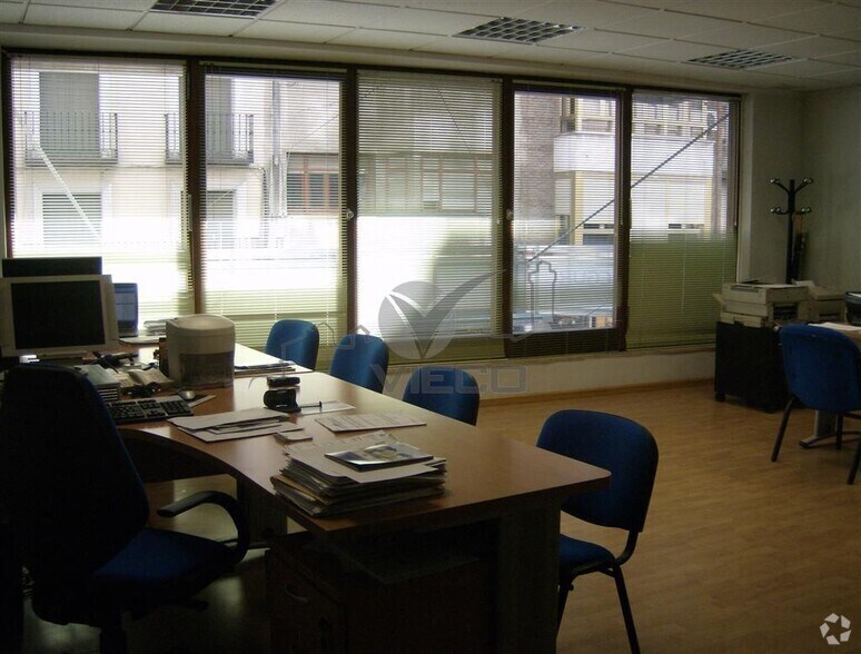 Immeuble residentiel dans Cuenca, Cuenca à vendre - Photo intérieure – Image 1 sur 1