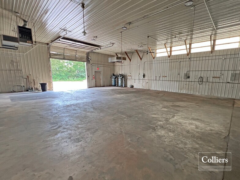 1530 Swantnerville Dr, Wentzville, MO à louer - Photo de l’immeuble – Image 3 sur 5