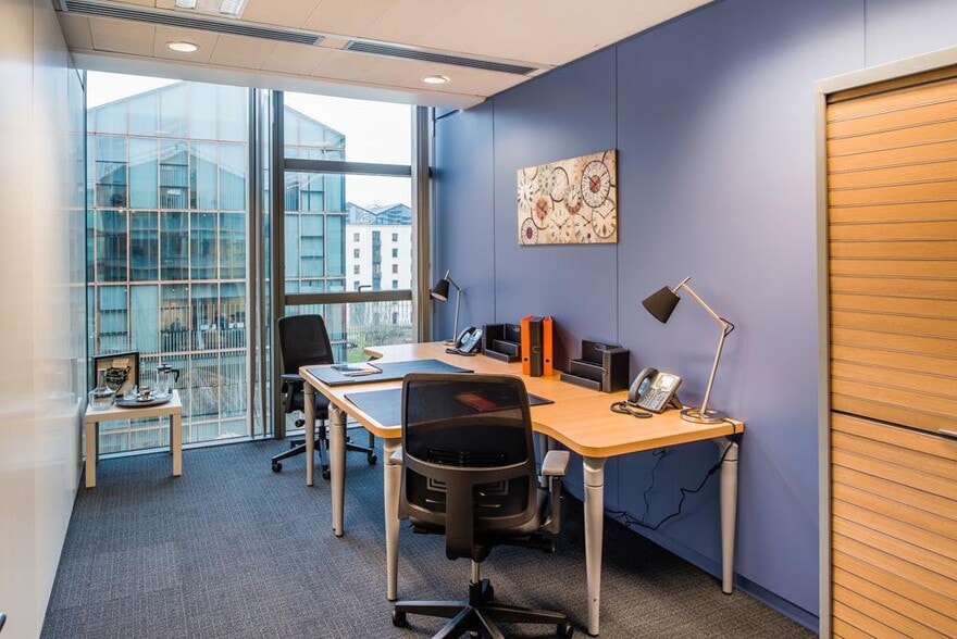 11 Rue De Cambrai, Paris à louer - Photo de l’immeuble – Image 1 sur 10
