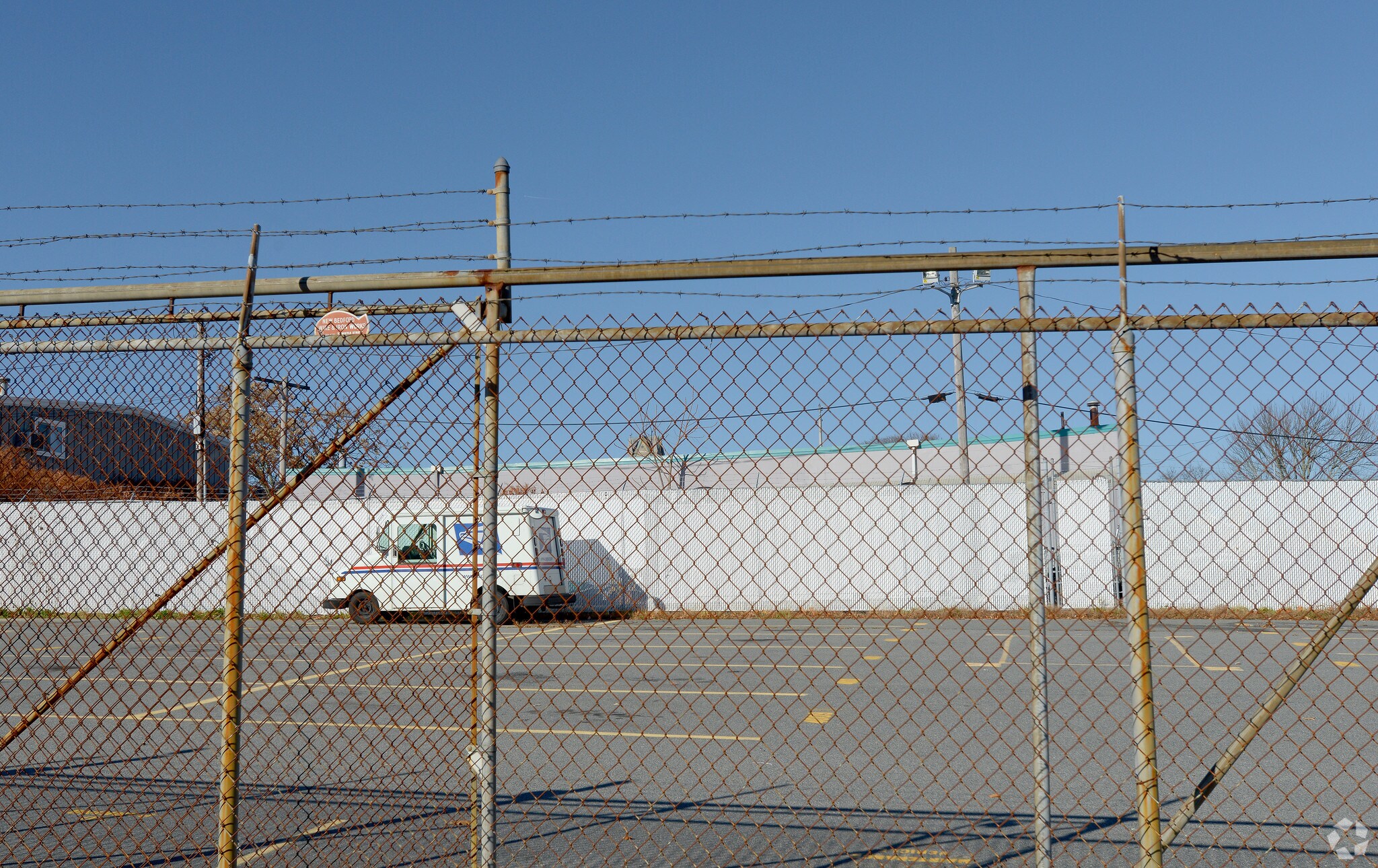 223 Kempton St, New Bedford, MA à vendre Photo de l’immeuble– Image 1 sur 3