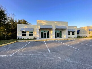 Plus de détails pour 871 Highway 466, Lady Lake, FL - Bureau à louer