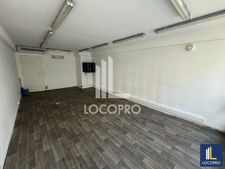 Bureau dans Nice à louer - Photo de l’immeuble – Image 2 sur 3