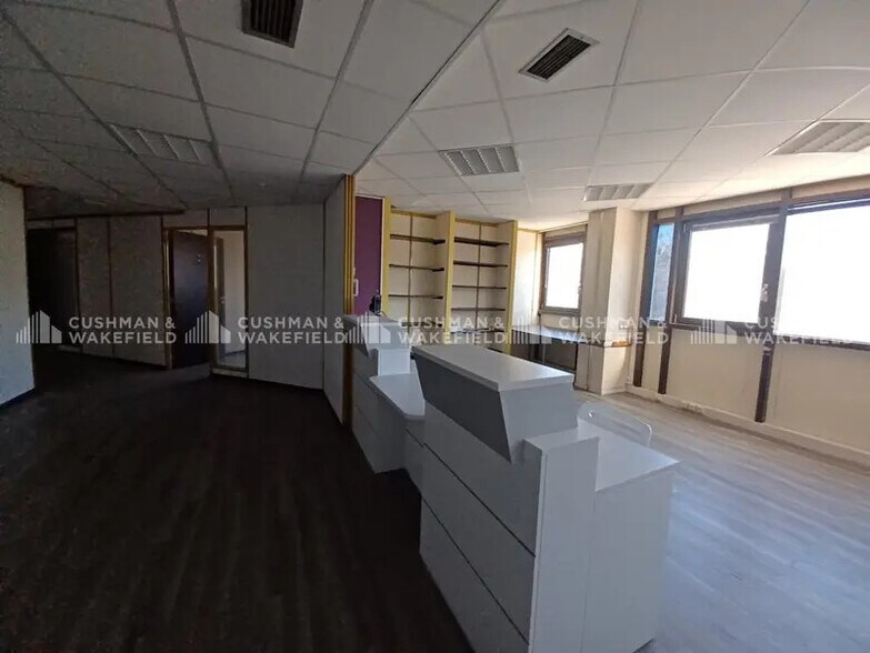 Bureau dans Marseille à louer - Photo intérieure – Image 2 sur 13