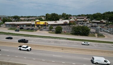 800-862 SW Blue Pky, Lee's Summit, MO à louer Photo de l’immeuble– Image 2 sur 2