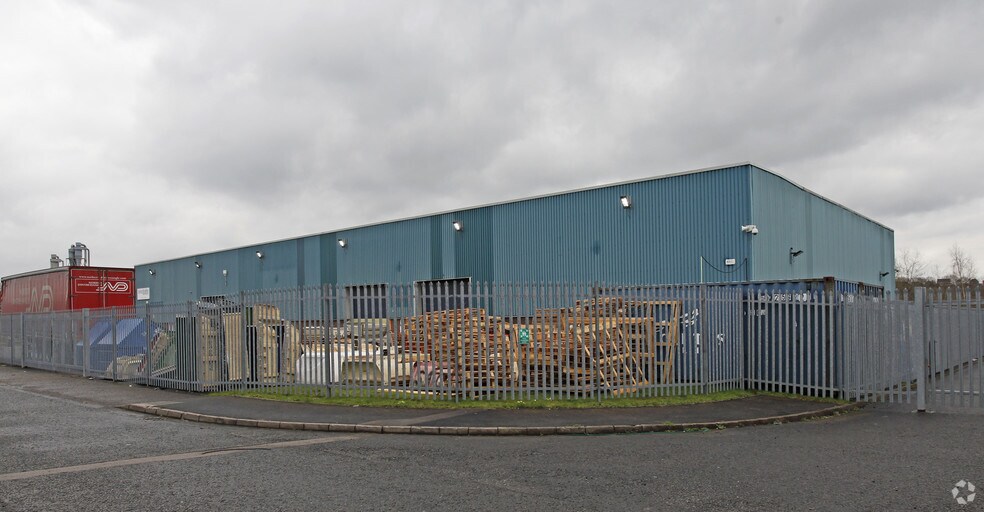 1 Navigation Dr, Brierley Hill à louer - Photo principale – Image 1 sur 1