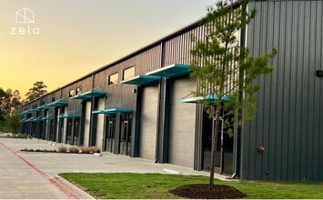 2007 Airport Rd, Conroe, TX à louer Photo de l’immeuble– Image 1 sur 10