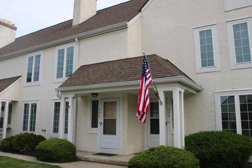 390 Edinburgh Rd, Dublin, OH à vendre - Photo de l’immeuble – Image 3 sur 36