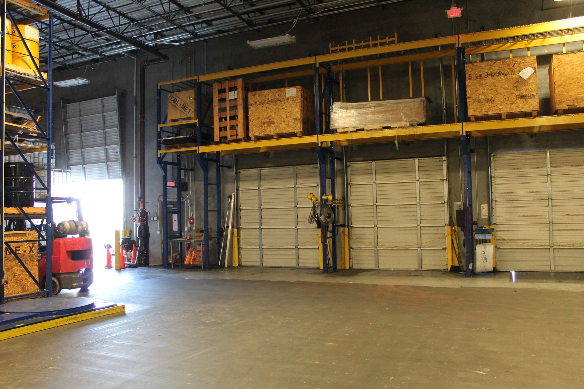 301 James Record Rd SW, Huntsville, AL à louer Photo intérieure– Image 1 sur 14