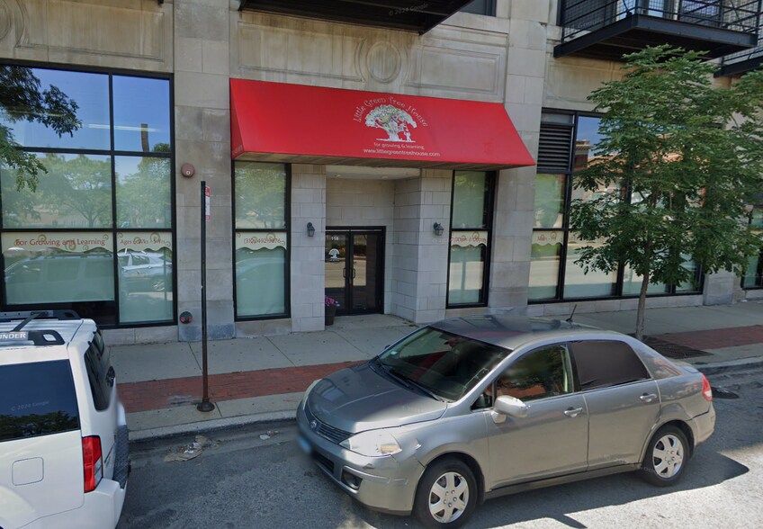 118 S Ashland Ave, Chicago, IL à louer - Photo principale – Image 1 sur 6