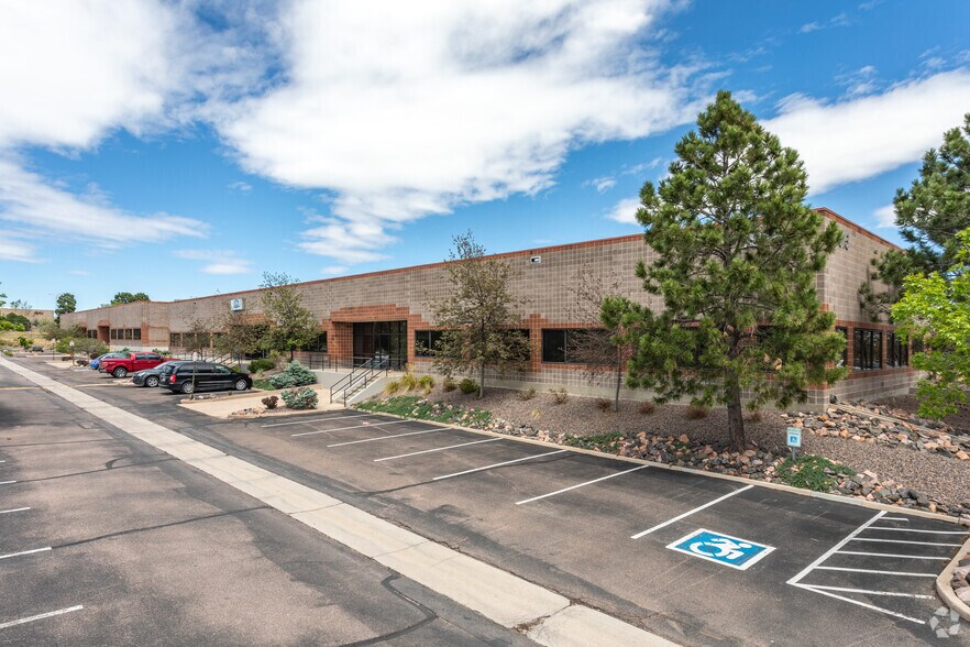 1915 Aerotech Dr, Colorado Springs, CO à louer - Photo principale – Image 1 sur 23
