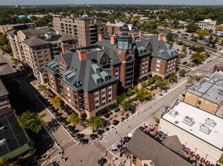 Plus de détails pour 44 N Vail Ave, Arlington Heights, IL - Local commercial à louer