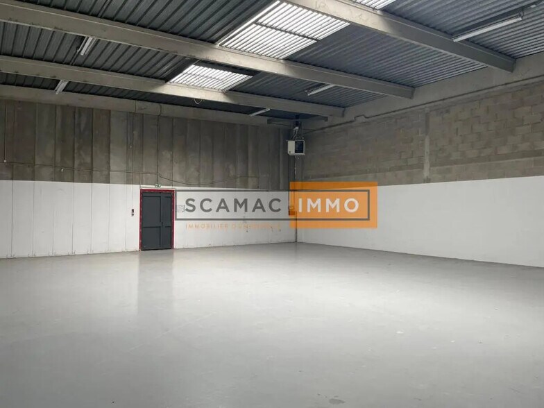 Industriel/Logistique dans Herblay-sur-Seine à louer - Photo de l’immeuble – Image 3 sur 19